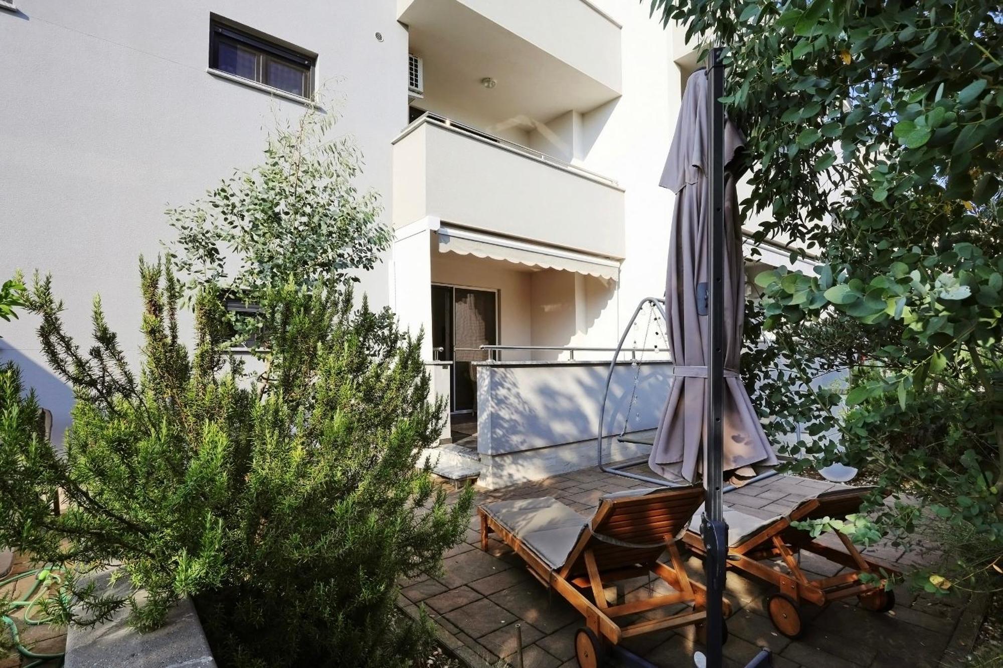 Apartment Secret Garden 3 Zaton  Bagian luar foto